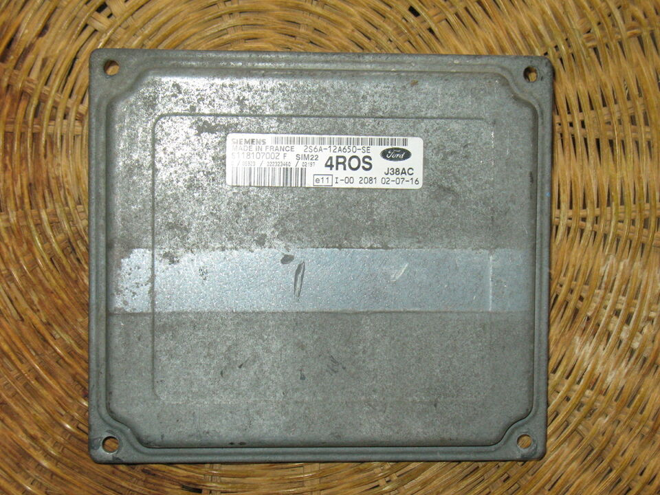 ECU FORD FIESTA SIEMENS S118107002F S118107002 F 4ROS j38AC Sim22