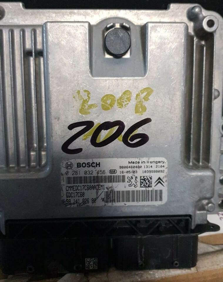 ECU PEUGEOT 308 II 1.6 HDi 100 99hp BOSCH 0281032456 9814182680 EDC17C60