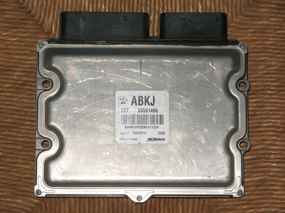 Ecu centralina opel astra meriva 55591495 e87 ABKJ