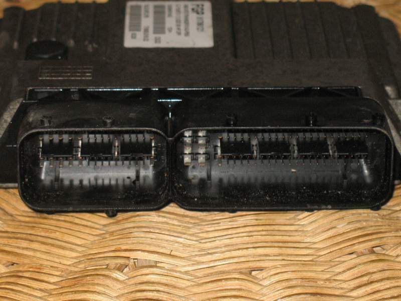 Ecu fiat grande punto 1.3 mjet sde mjd 6f3.p5 /hw03p/3443-p570