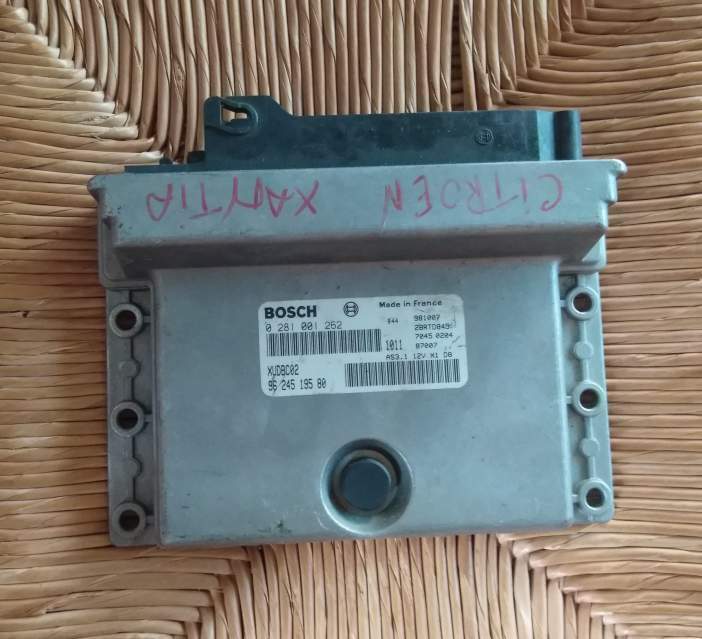 ECU PEUGEOT 406 CITROEN XANTIA 1.9 0281001262 9624519580