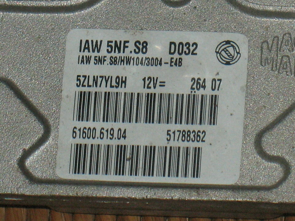 ECU FIAT PANDA 1.2 4x4 IAW 5NF.S8 51788362 HW104 IAW5NF.S8