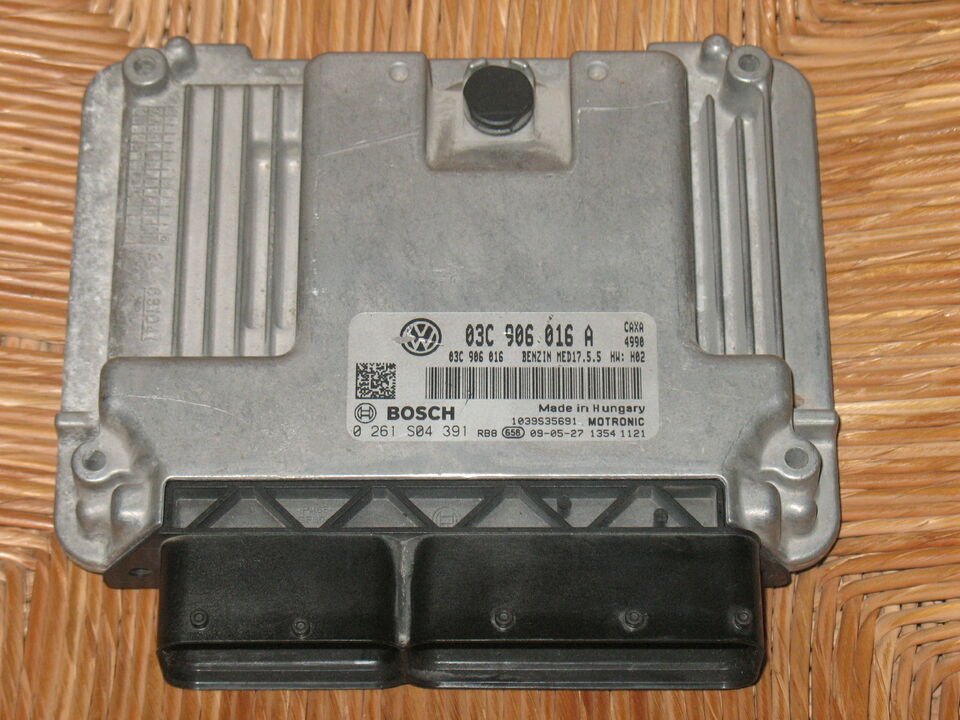 ECU VW MED17 5.5 03C906016A 0261S04391 HW: H02 03C906016 A