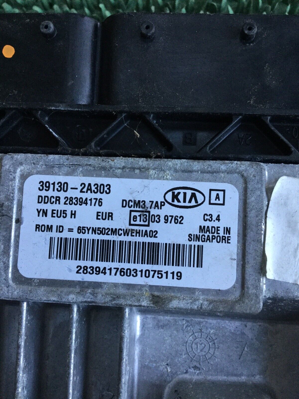 ECU KIA VENGA 391302A303 DDCR 28394176 DCM3.7AP